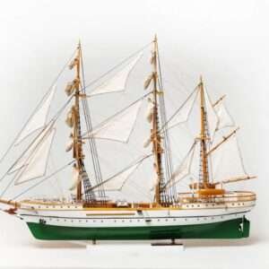 Gorh Fock PM (80cm) ( German School Ship )